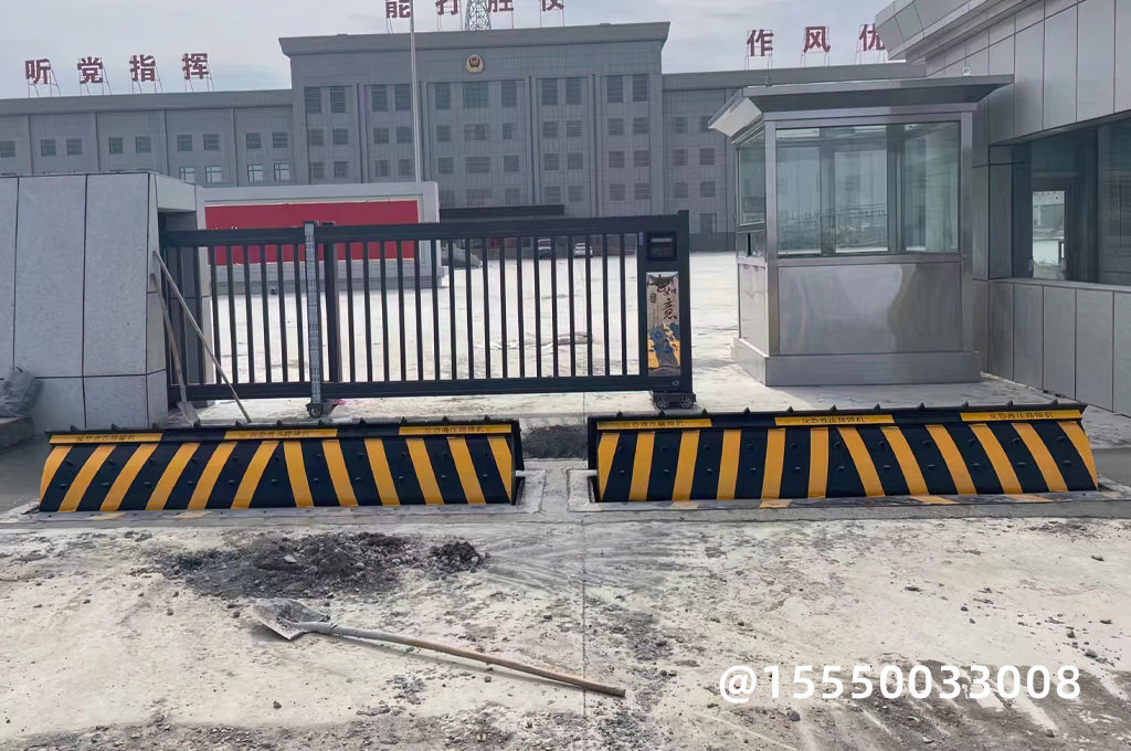 農(nóng)批市場(chǎng)冷庫(kù)路障機(jī)(圖1) 農(nóng)批市場(chǎng)冷庫(kù)路障機(jī)(圖1)
